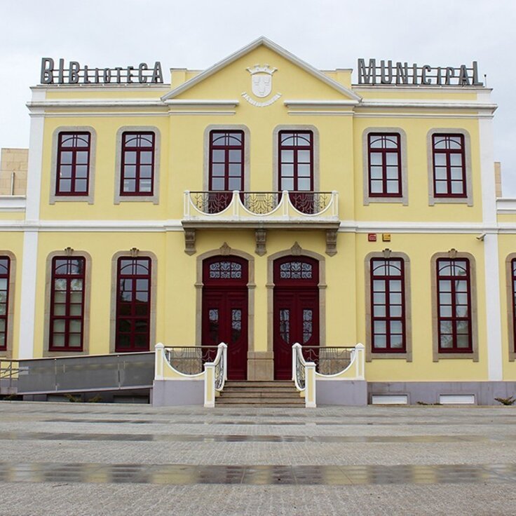 biblioteca_municipal_1_1024_2500